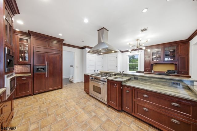 539 So Beverwyck Rd, Parsippany-troy Hills Twp., NJ 07054