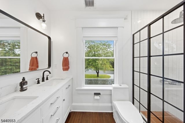 539 So Beverwyck Rd, Parsippany-troy Hills Twp., NJ 07054