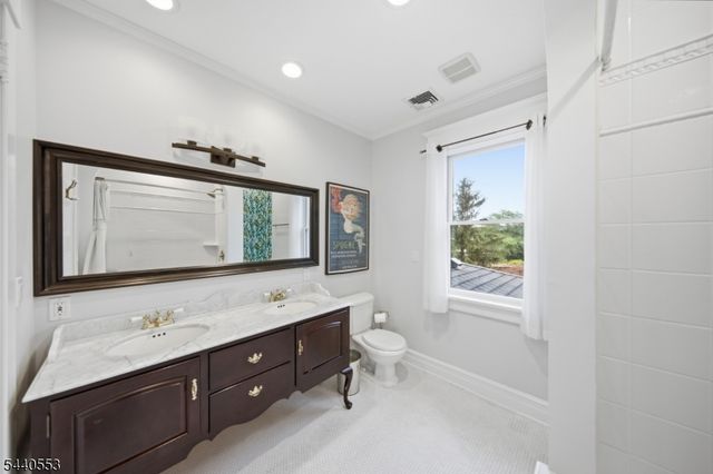539 So Beverwyck Rd, Parsippany-troy Hills Twp., NJ 07054