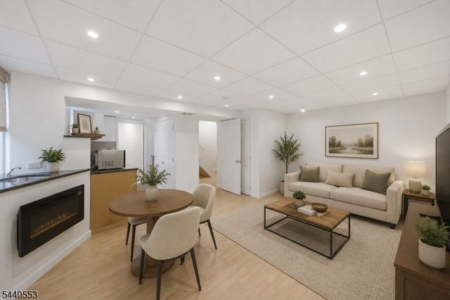 539 So Beverwyck Rd, Parsippany-troy Hills Twp., NJ 07054