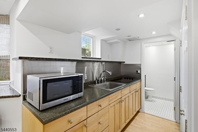 539 So Beverwyck Rd, Parsippany-troy Hills Twp., NJ 07054
