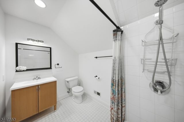 539 So Beverwyck Rd, Parsippany-troy Hills Twp., NJ 07054