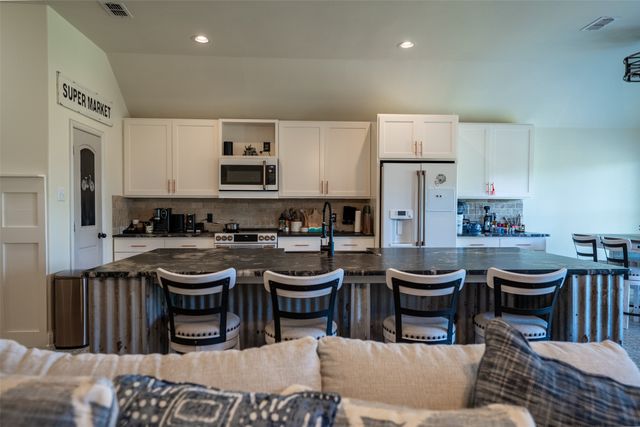 1824 Fair Oaks Lane, Royse City, TX 75189