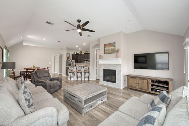 17923 Durango Point Court, Tomball, TX 77377