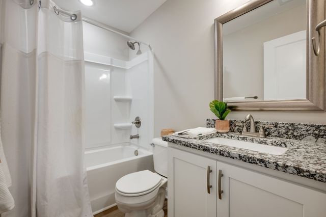 425 Via Drive, Clarksville, TN 37043
