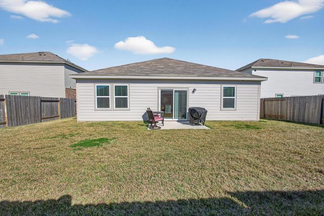 21572 Rolling Streams Drive, New Caney, TX 77357