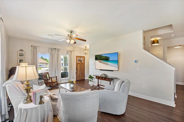 3557 Turquoise Drive, Navarre, FL 32566