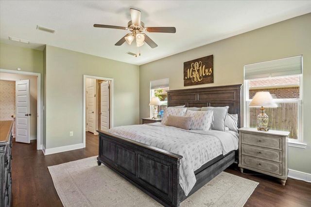 3557 Turquoise Drive, Navarre, FL 32566