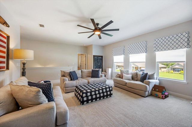 3557 Turquoise Drive, Navarre, FL 32566
