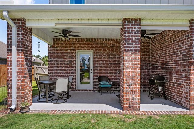 3557 Turquoise Drive, Navarre, FL 32566