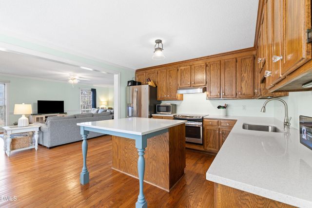 2500 Cravenridge, Garner, NC 27529