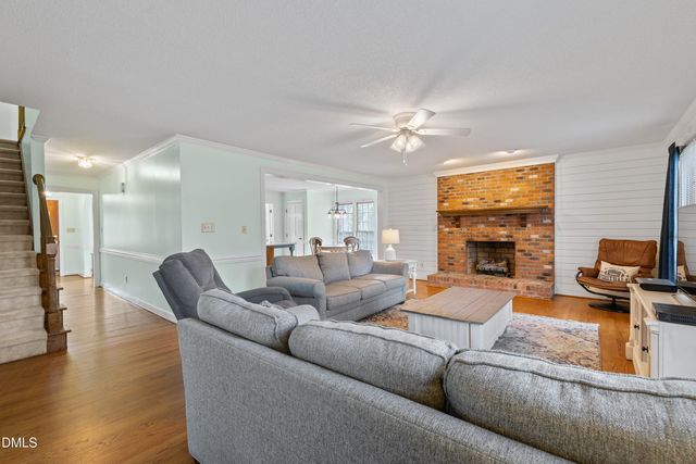 2500 Cravenridge, Garner, NC 27529