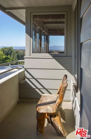3624 Buena Park Drive, Studio City, CA 91604