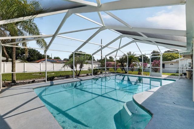 516 ALACHUA DRIVE, Winter Haven, FL 33884