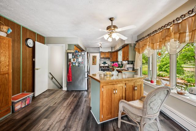 50902 Magician Lake Road, Dowagiac, MI 49047