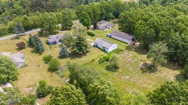 50902 Magician Lake Road, Dowagiac, MI 49047