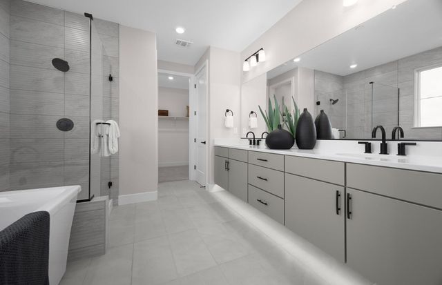 3880 Anchor Ct, Roseville, CA 95747