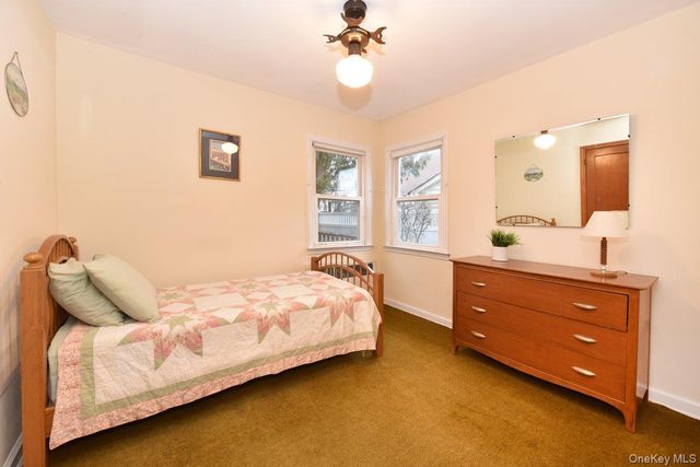 135 Barwick Boulevard, Mineola, NY 11501