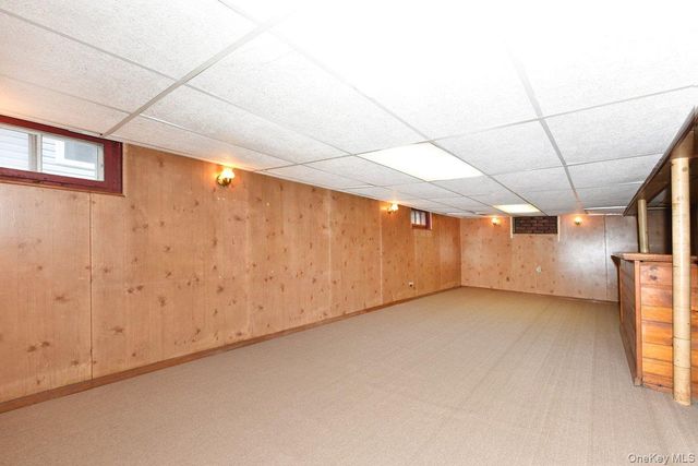 135 Barwick Boulevard, Mineola, NY 11501