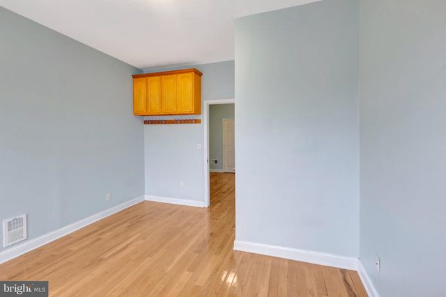 2425 ASHLAND AVE, Baltimore, MD 21205