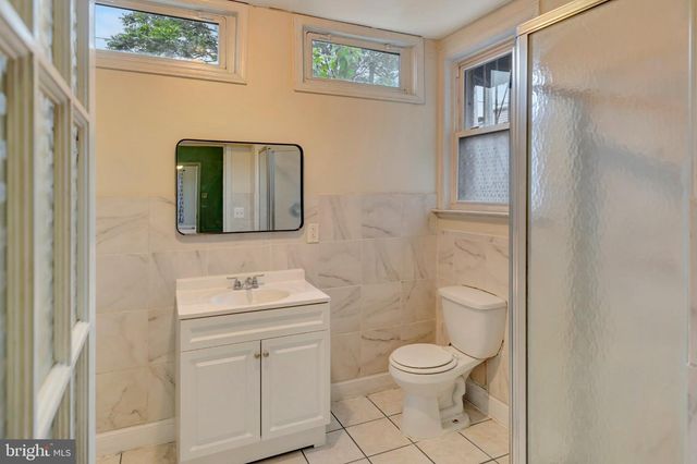 2425 ASHLAND AVE, Baltimore, MD 21205