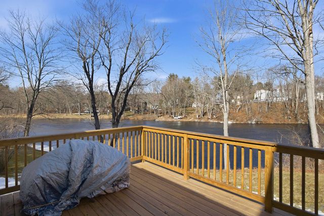 33 Tanner Street, Concord, NH 03303