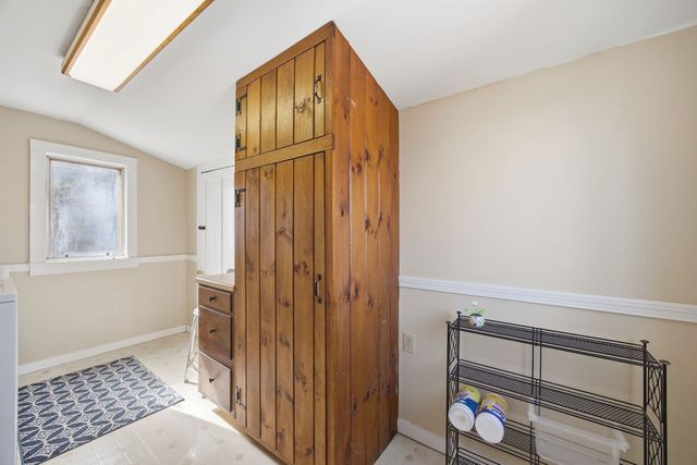 33 Tanner Street, Concord, NH 03303