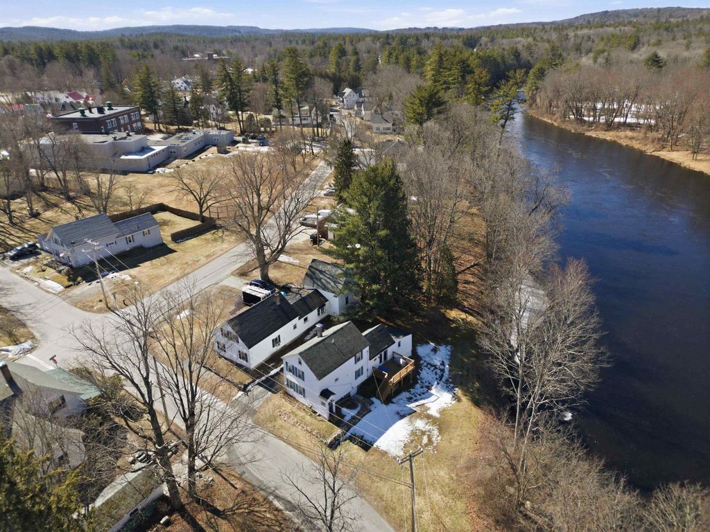 33 Tanner Street, Concord, NH 03303