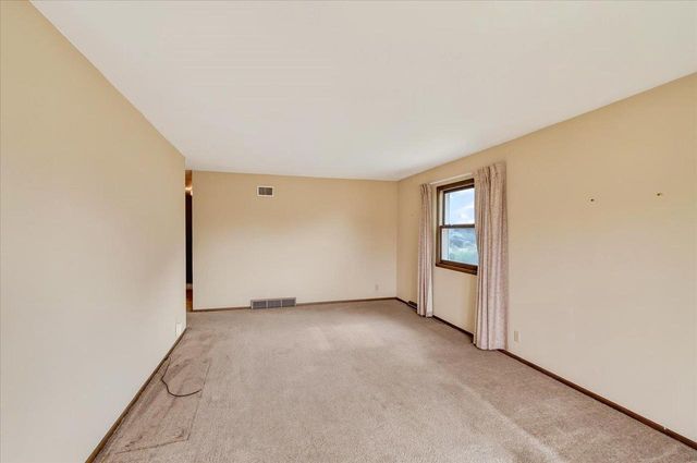 618 Jefferson Street, Deforest, WI 53532