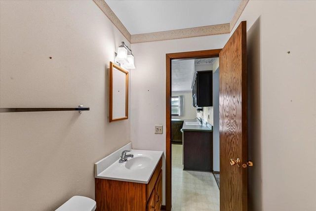 618 Jefferson Street, Deforest, WI 53532