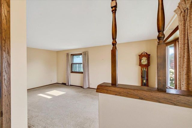 618 Jefferson Street, Deforest, WI 53532