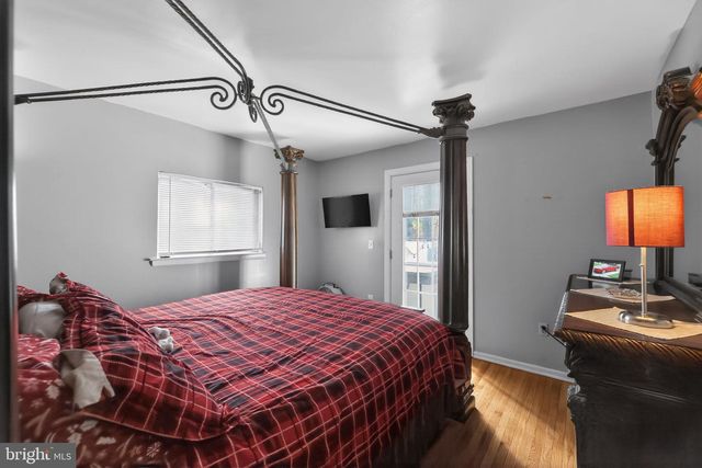 1103 W VALLEYBROOK RD, Cherry Hill, NJ 08034