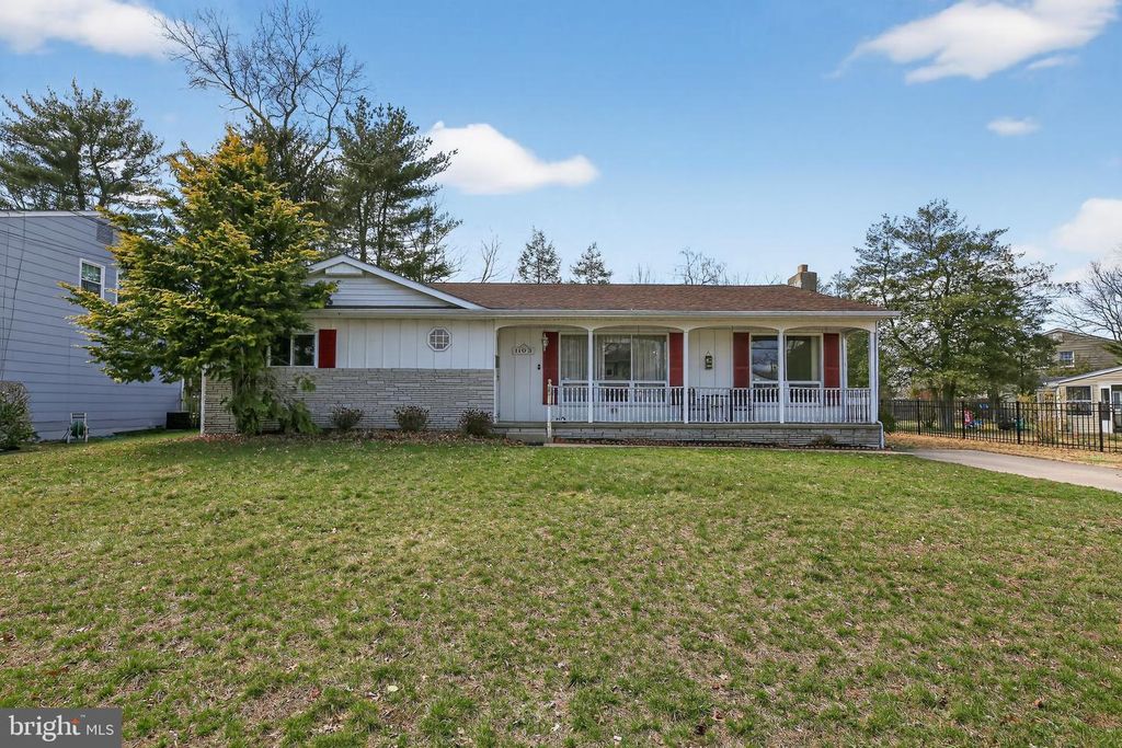 1103 W VALLEYBROOK RD, Cherry Hill, NJ 08034