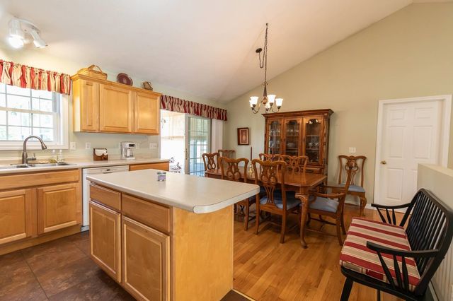 42 South Road, Swanzey, NH 03446