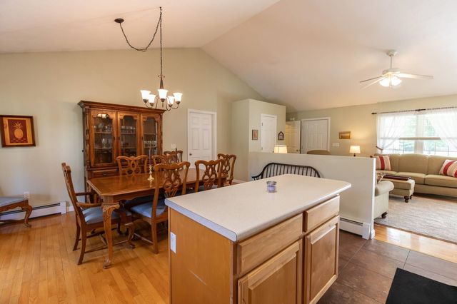 42 South Road, Swanzey, NH 03446