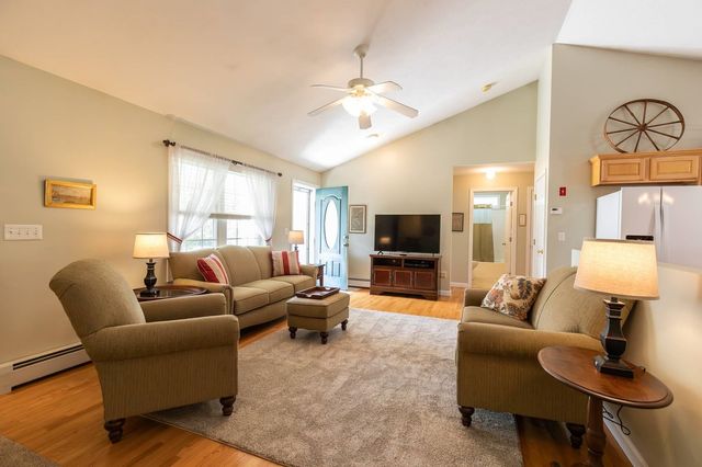42 South Road, Swanzey, NH 03446