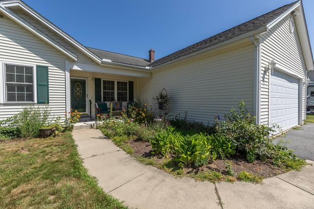 42 South Road, Swanzey, NH 03446