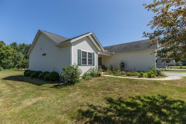 42 South Road, Swanzey, NH 03446