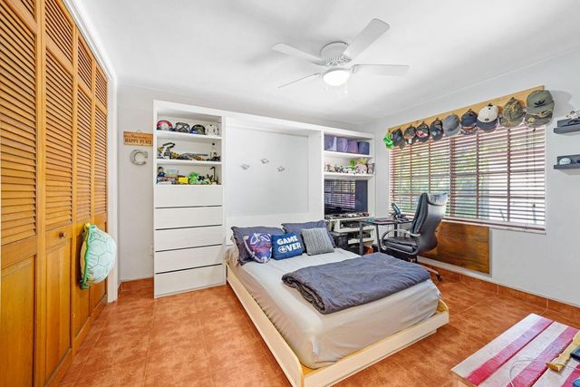 18910 W Oakmont, Hialeah, FL 33015