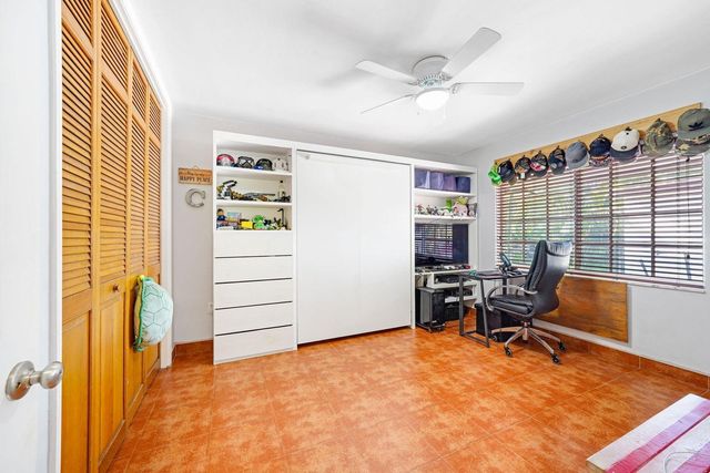 18910 W Oakmont, Hialeah, FL 33015