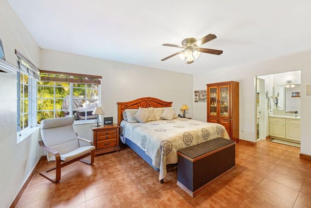 18910 W Oakmont, Hialeah, FL 33015