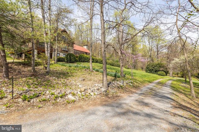 1460 PITCOCK LN, Winchester, VA 22602