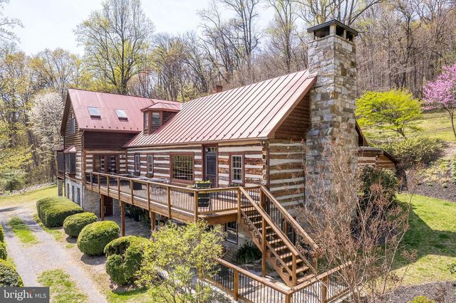 1460 PITCOCK LN, Winchester, VA 22602