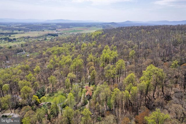 1460 PITCOCK LN, Winchester, VA 22602
