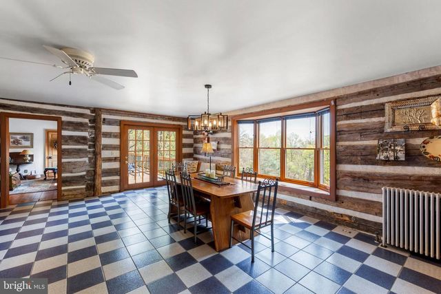 1460 PITCOCK LN, Winchester, VA 22602