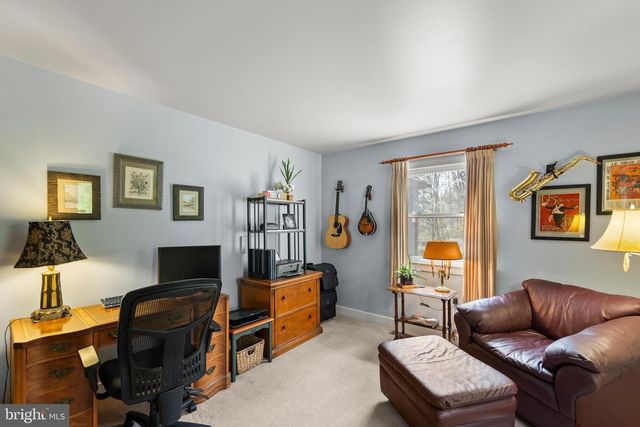 1460 PITCOCK LN, Winchester, VA 22602