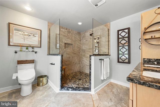 1460 PITCOCK LN, Winchester, VA 22602