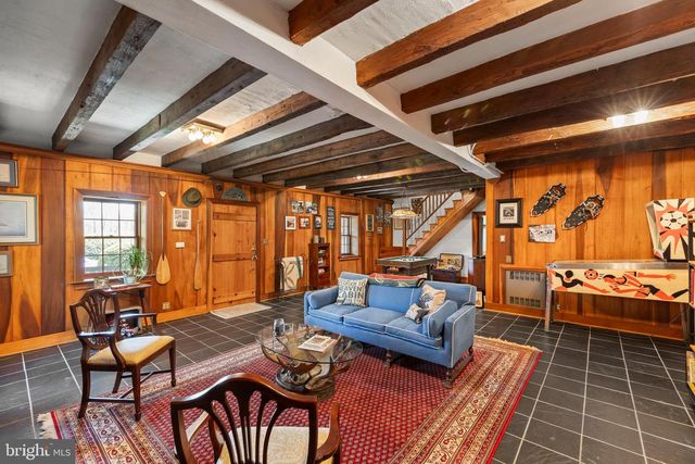 1460 PITCOCK LN, Winchester, VA 22602