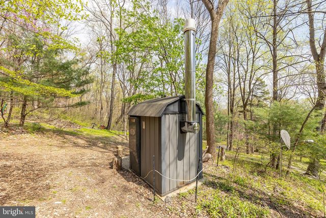 1460 PITCOCK LN, Winchester, VA 22602