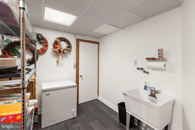 1460 PITCOCK LN, Winchester, VA 22602